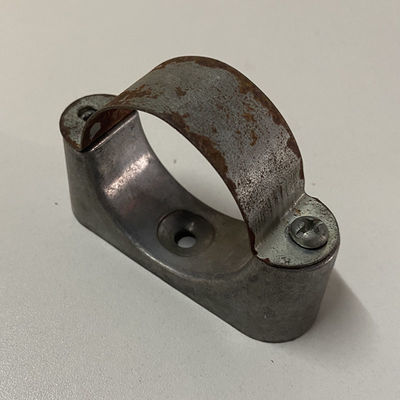 Formbares heißes galvanisiertes Metallrohr sattelt 20mm 25mm Krankenhaus-Sattel