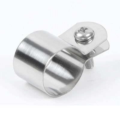 Alkali-Widerstand galvanisierte das Stahlbohrrohrklemme-flache Eisen, das Bohrrohrklemme erdet